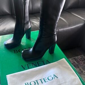Bottega Veneta